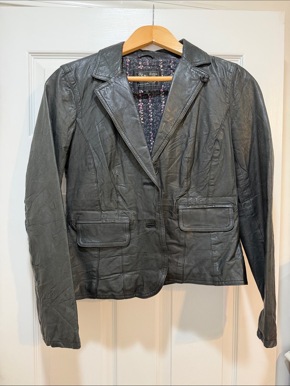 Old Navy Black Leather Blazer Jacket - Women's